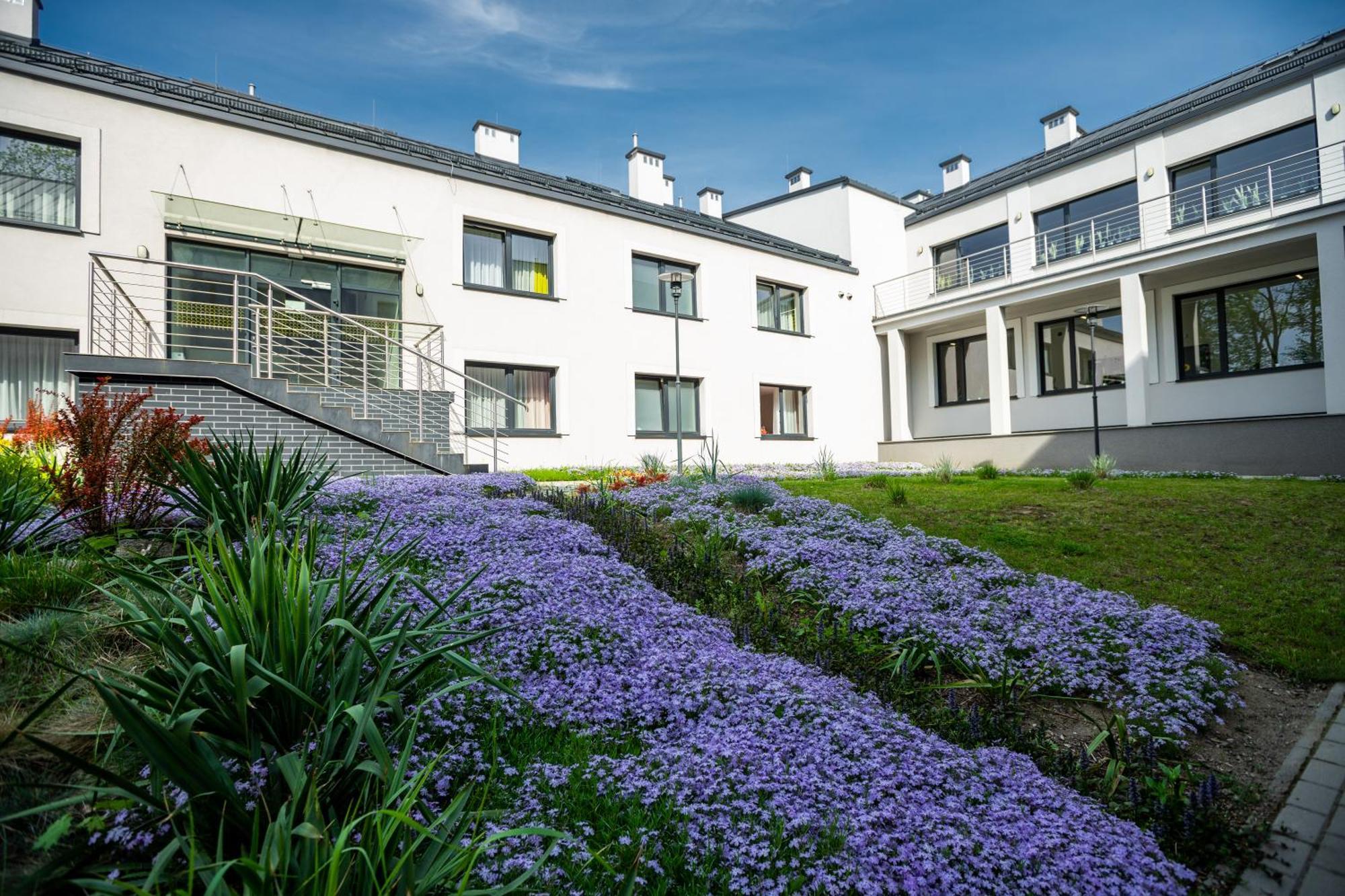 Centrum Rehabilitacji Spolecznej I Zawodowej Zaz Sloneczne Wzgorze Tarnów Eksteriør billede